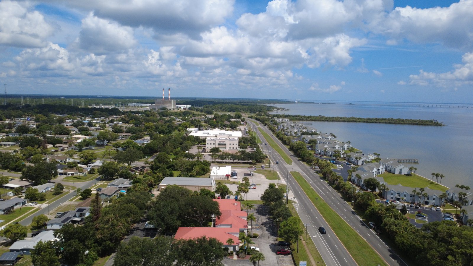 Aerial view along U.S. 1 and the riverfront